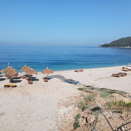 Natural Hostel Himare Ngoại thất bức ảnh