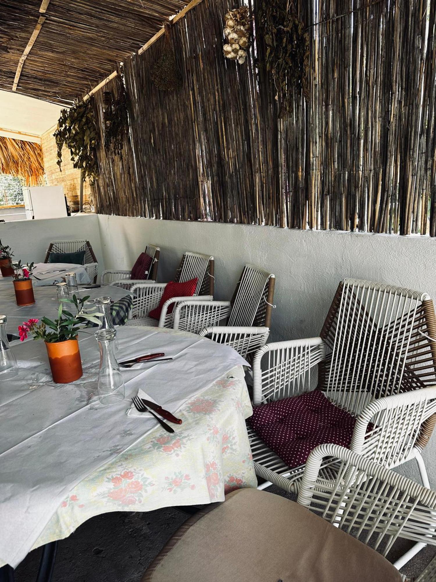 Natural Hostel Himare Ngoại thất bức ảnh